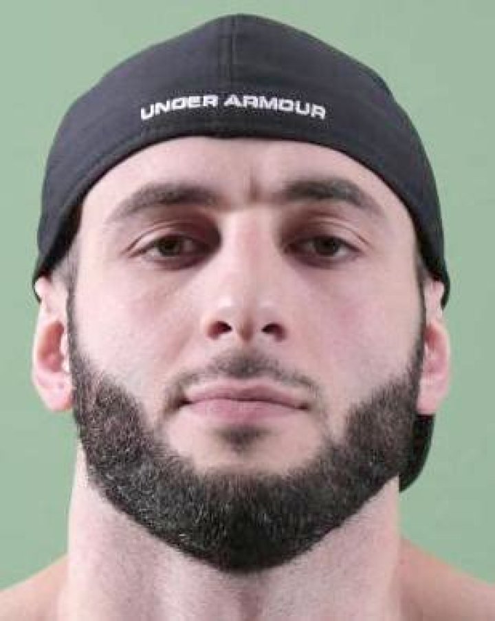 
Ali Izmailov Height, Weight, Net Worth, Age, Birthday, Wikipedia, Who, Nationality, Biography 