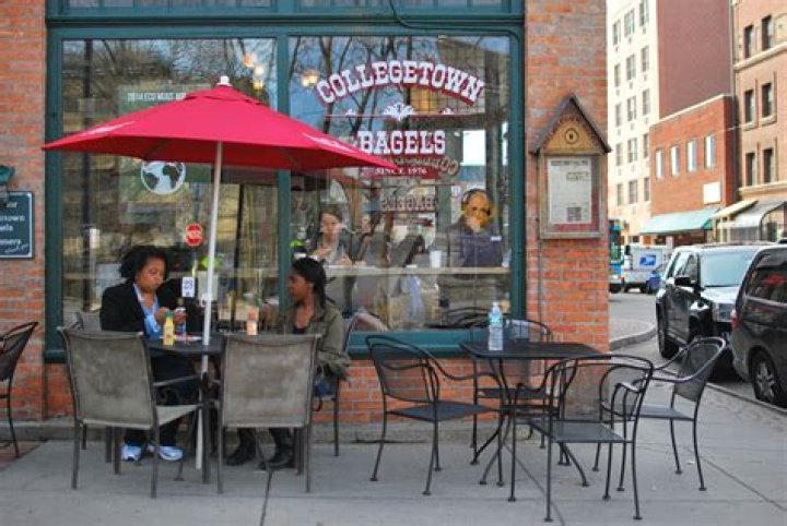 Are Collegetown Bagels closing?