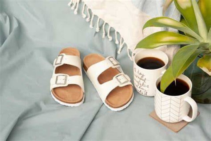 Can Clarks sandals be resoled?