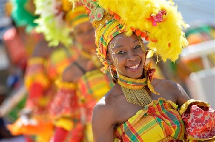 Can Wyclef Jean speak Creole?
