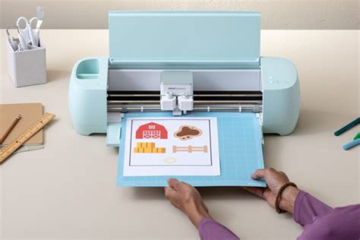 Can you use cartridges with Cricut explore?