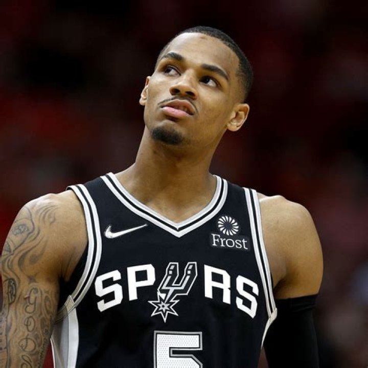 
Dejounte Murray Had A Difficult Childhood With No Support From His Parents 