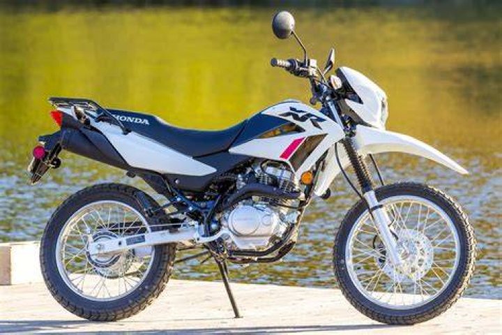 Do Honda still make the Crosstourer?
