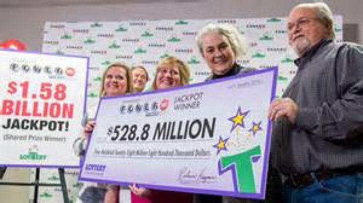 Has anyone in Rhode Island won the lottery?
