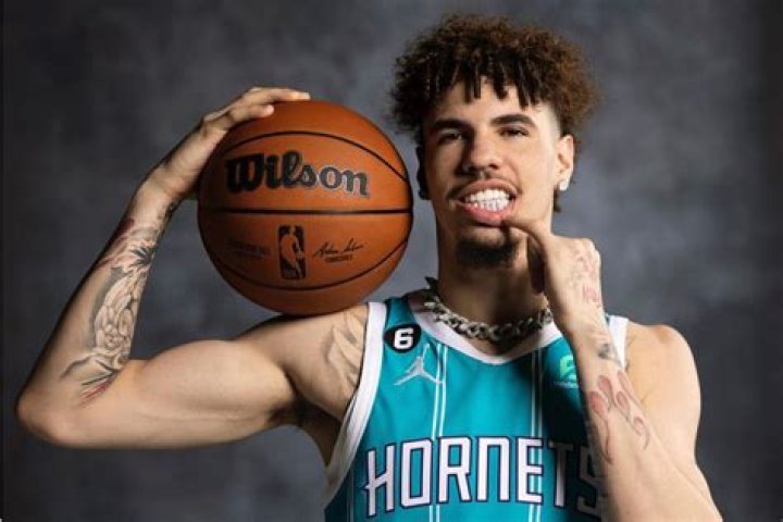 Hezo Melo Height, Weight, Net Worth, Age, Birthday, Wikipedia, Who, Nationality, Biography