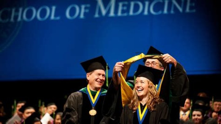 How do I get into graduate medicine in Australia?
