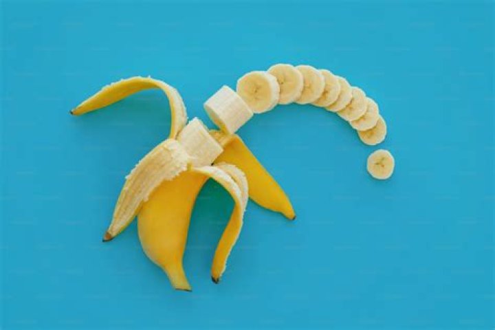 How long do you have to walk to burn off a banana?