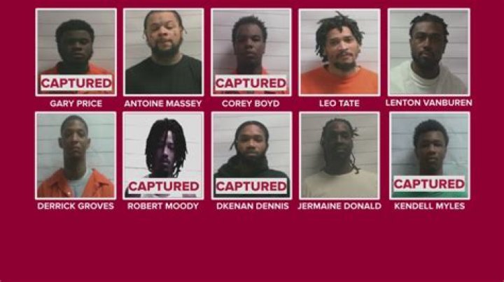 How many inmates are at the Smith Unit?