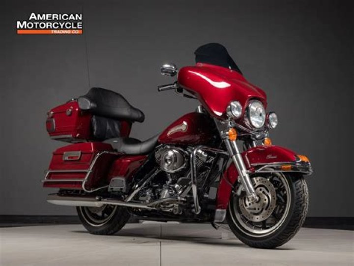 How much is a 2001 Harley Davidson Electra Glide Classic worth?