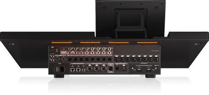 Is Midas better than Behringer?