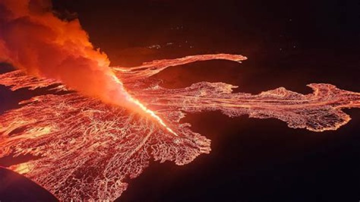 Is the Huaynaputina volcano still active?