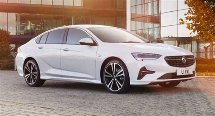Is the Vauxhall Insignia being discontinued?