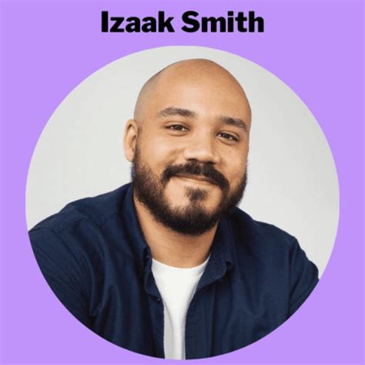 Izaak Smith Height, Weight, Net Worth, Age, Birthday, Wikipedia, Who, Instagram, Biography