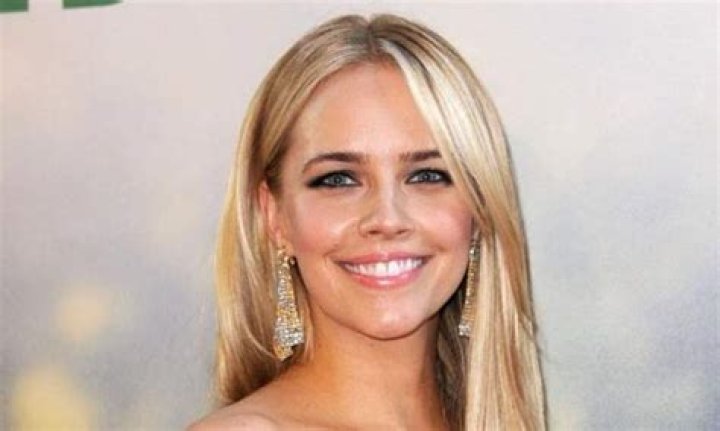 Kiki Barth Height, Weight, Net Worth, Age, Birthday, Wikipedia, Who, Nationality, Biography