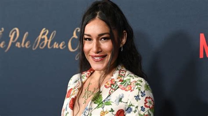 
Q’orianka Kilcher’s arrest: Why? The actress from Yellowstone is accused with fraud 