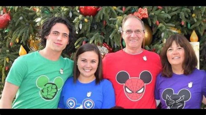 
Tanner Buchanan Parents And Siblings- Family Facts To Learn About 