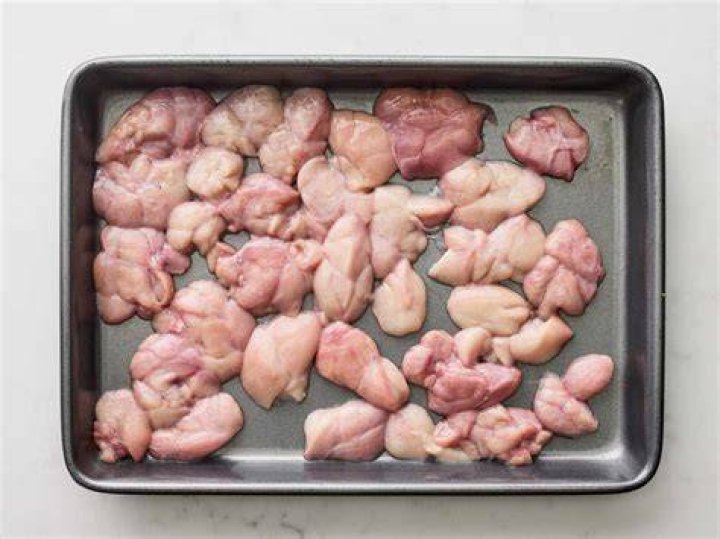 What are sweetbreads made of?