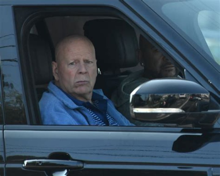 
What Disease Does Bruce Willis Have? Fans Are Worried About His Health Condition 