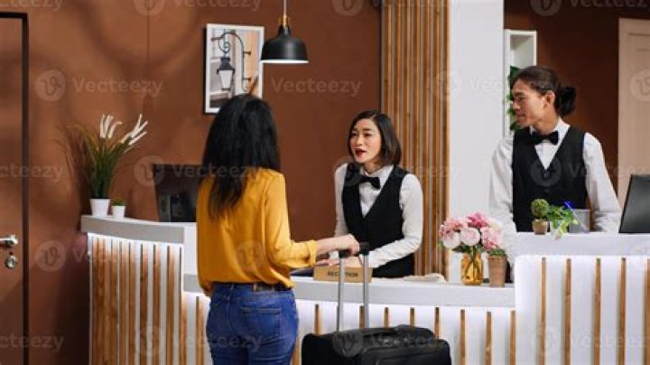 What does a hotel hostess do?