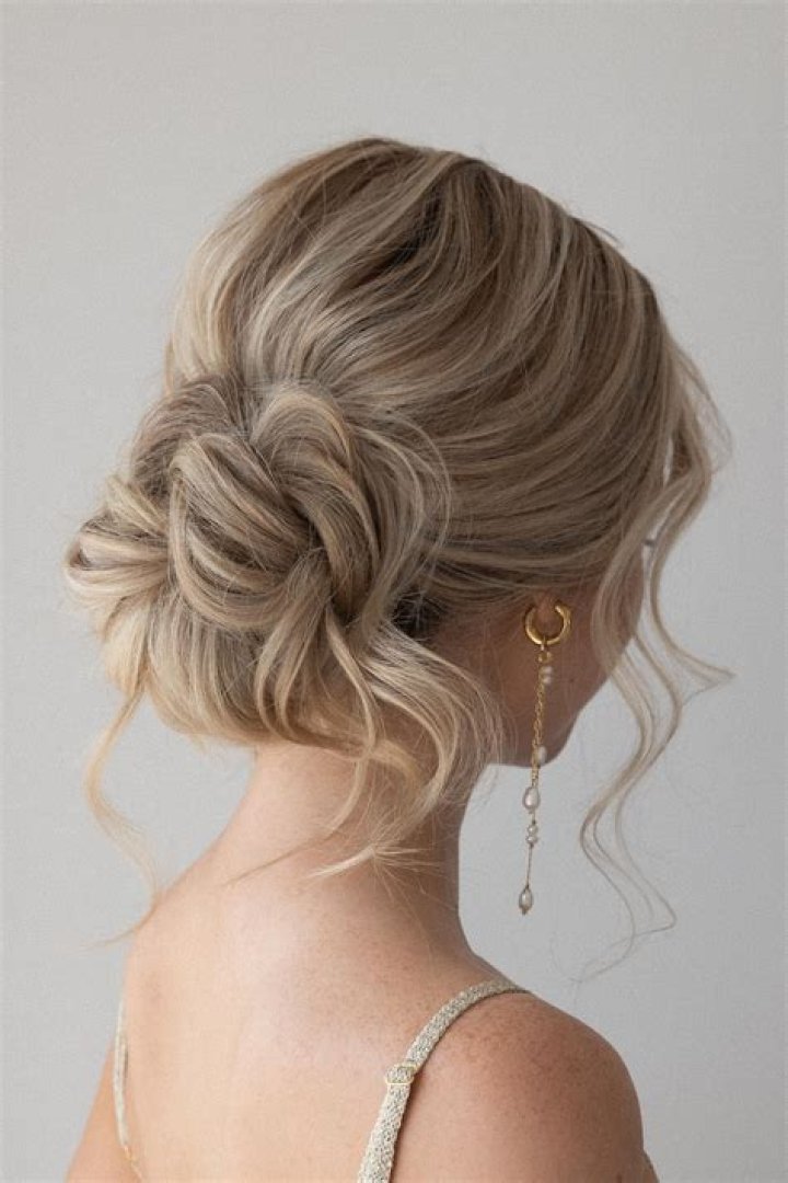 What hairstyle should I get for prom?
