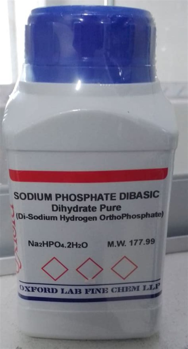What is dibasic sodium phosphate dihydrate used for?