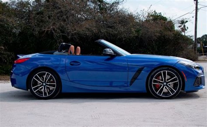 What is the top called on a convertible?