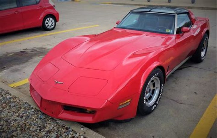 What year did the Corvette have T-tops?