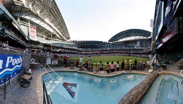 Where are Arizona Diamondbacks located?