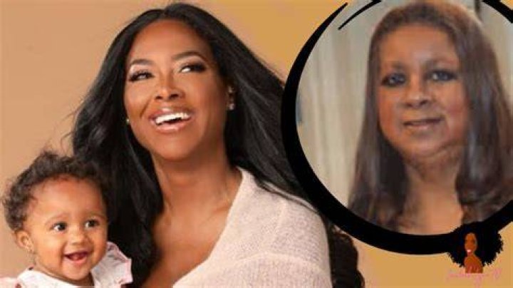 Who are Kenya Moore parents?