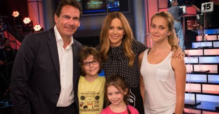 
Who Is Julie Snyder Conjoint In 2022? Net Worth And Family Details 