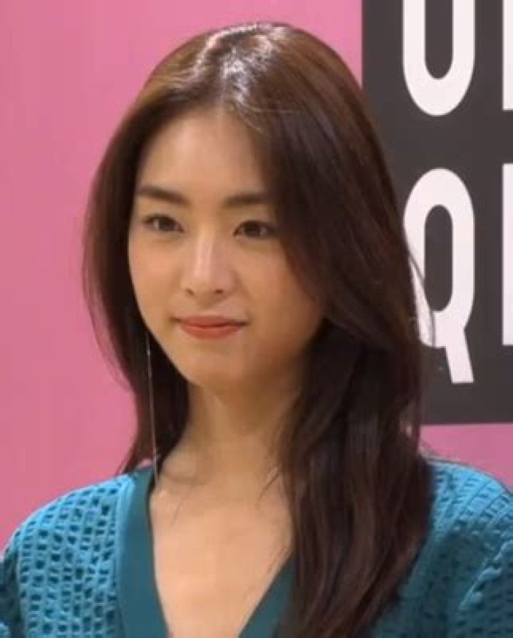 Who is Lee Yeon-hee?