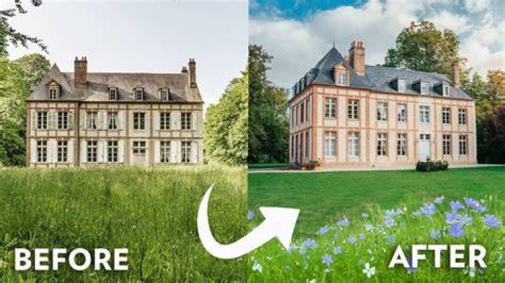 Who owned the chateau before the strawbridges?