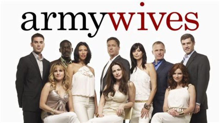 Who was really pregnant on Army Wives?